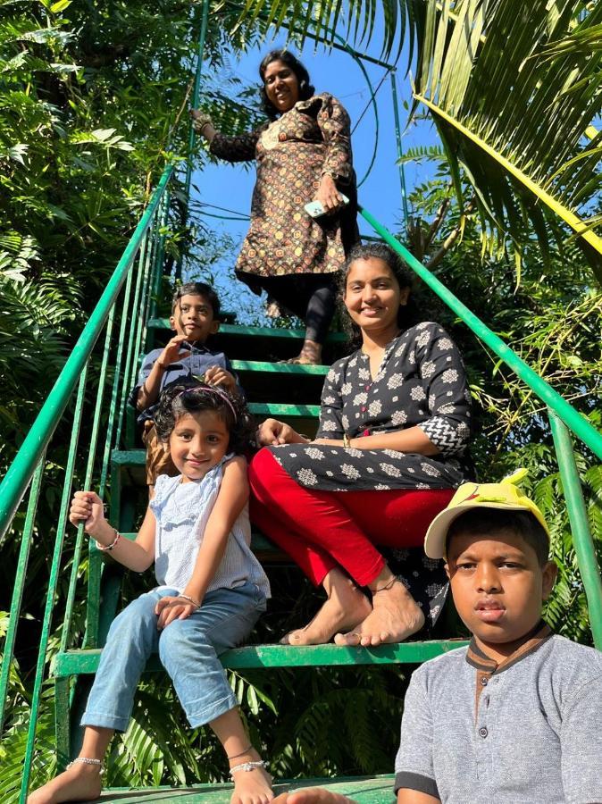 Hiddenvalley Stays - Nethra Madikeri Kültér fotó